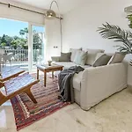 Lbp2- Family Apartment In Calm Area Families Only